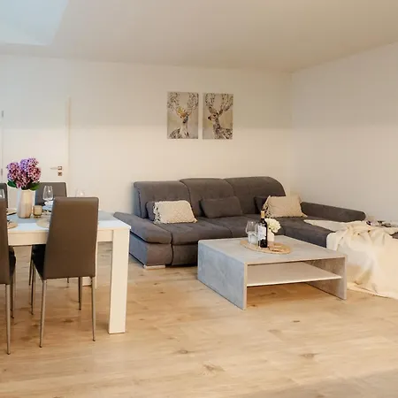 Grosslingova Old Town Retreat Apartament Bratysława