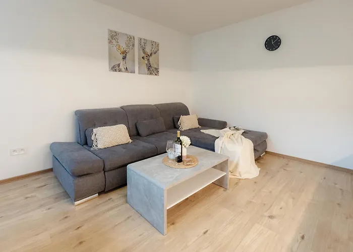 Grosslingova Old Town Retreat Apartamento *