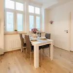 Grosslingova Old Town Retreat * Pressburg