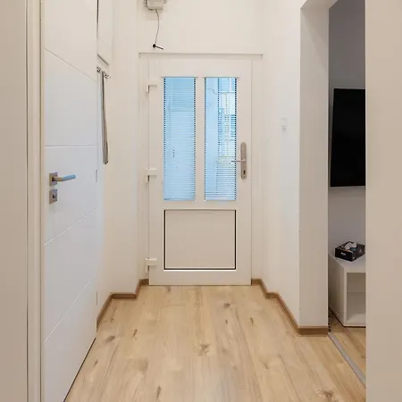 Grosslingova Old Town Retreat * ברטיסלאבה